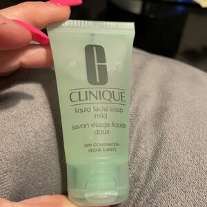 CLINIQUE LIQUID MILD FACIAL SOAP